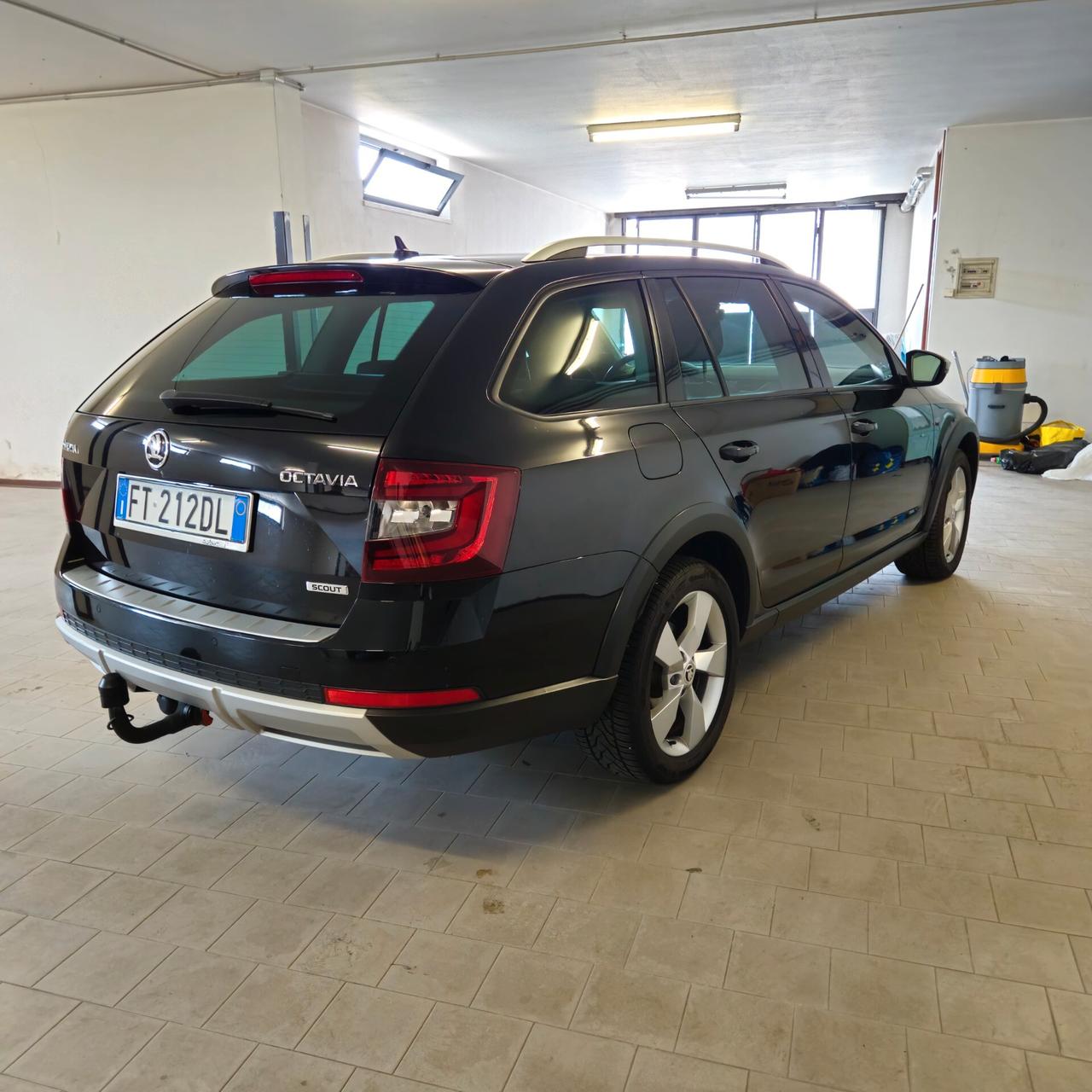 Skoda Octavia 2.0 TDI CR 150 CV 4x4 DSG Wagon Scout
