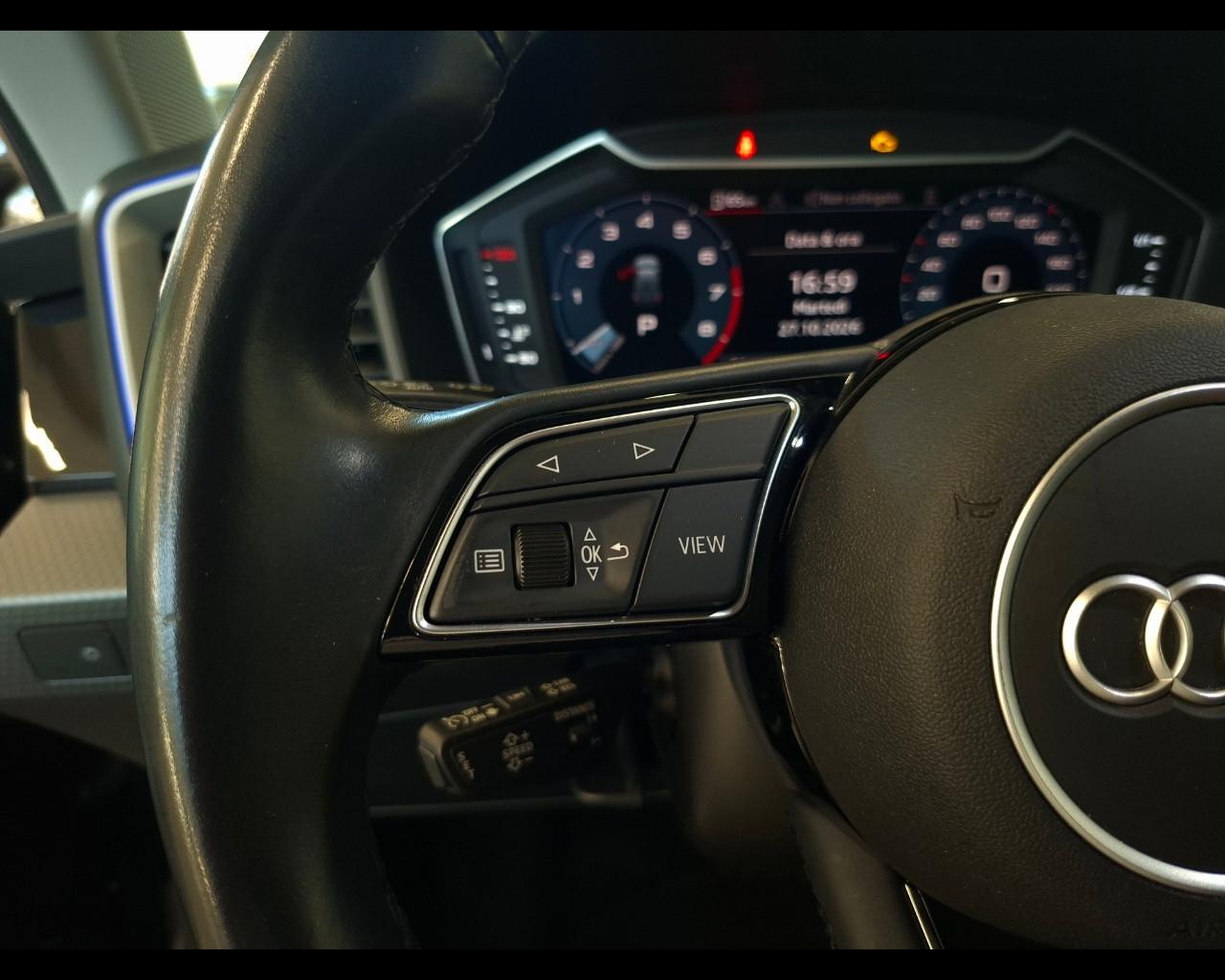 AUDI A1 2ª serie - A1 SPB 30 TFSI S tronic S line edition