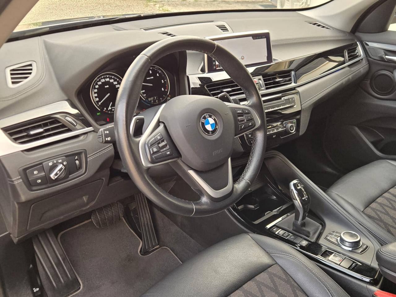 Bmw X1 sDrive20d xLine Plus con gancio traino