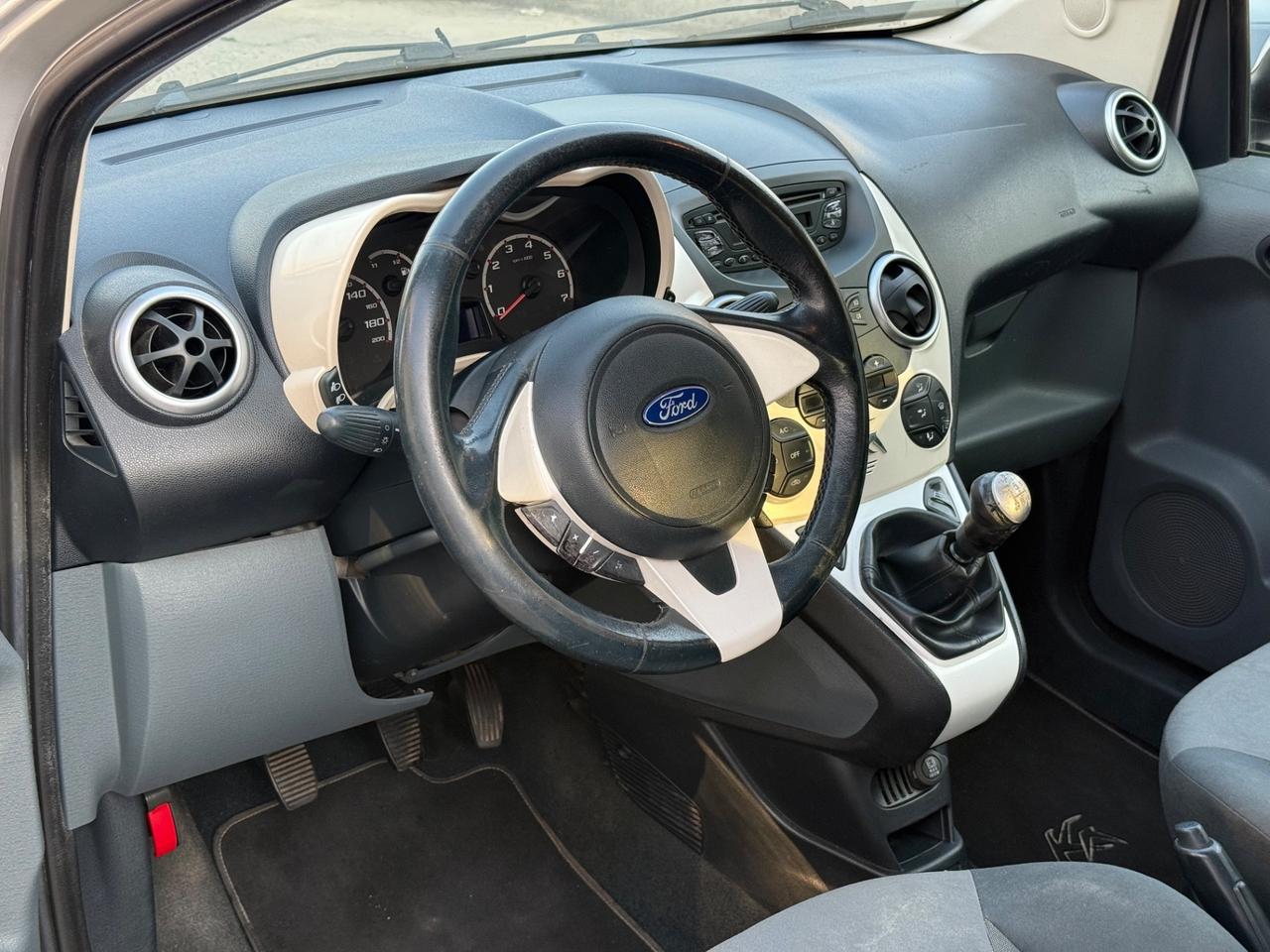 Ford Ka Ka+ 1.2 8V 69CV Titanium