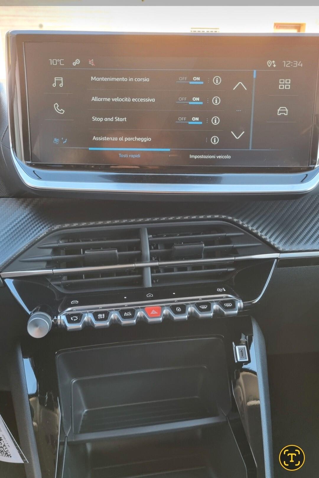 Peugeot 208 1.2 PURETECH STYLE S&S KM ZERO 100 CV PER NEOPATENTATI