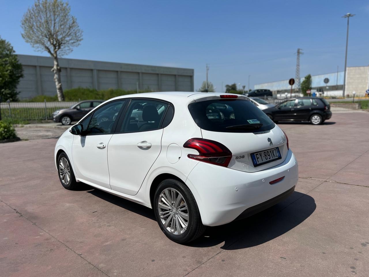 Peugeot 208 PureTech 82 5 porte Active