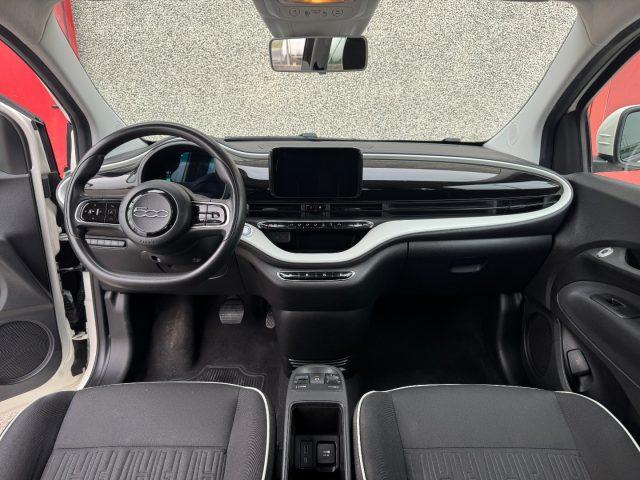 FIAT 500e Berlina 23,8 kWh Action