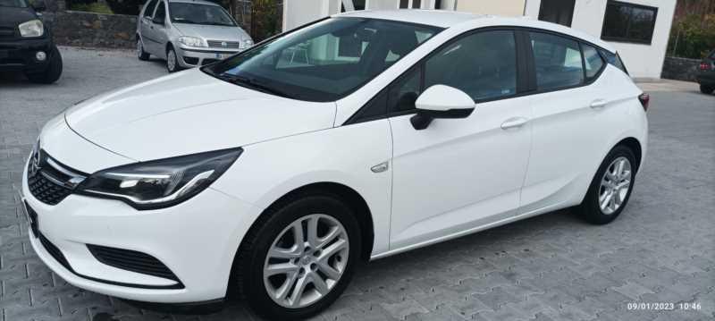 Opel astra k 1600 CDT navi