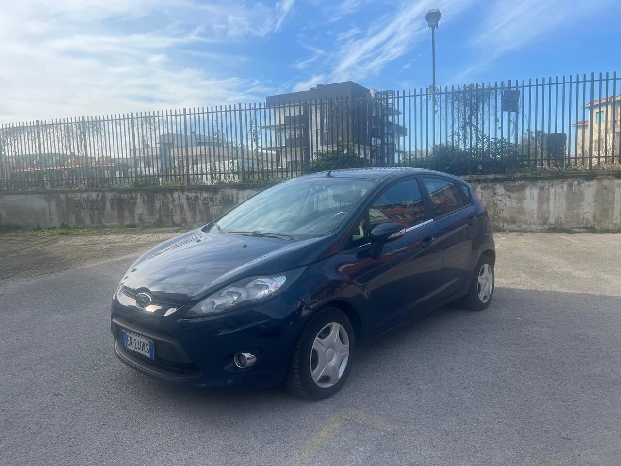 Ford Fiesta Ikon 1.4 5 porte Bz.- GPL