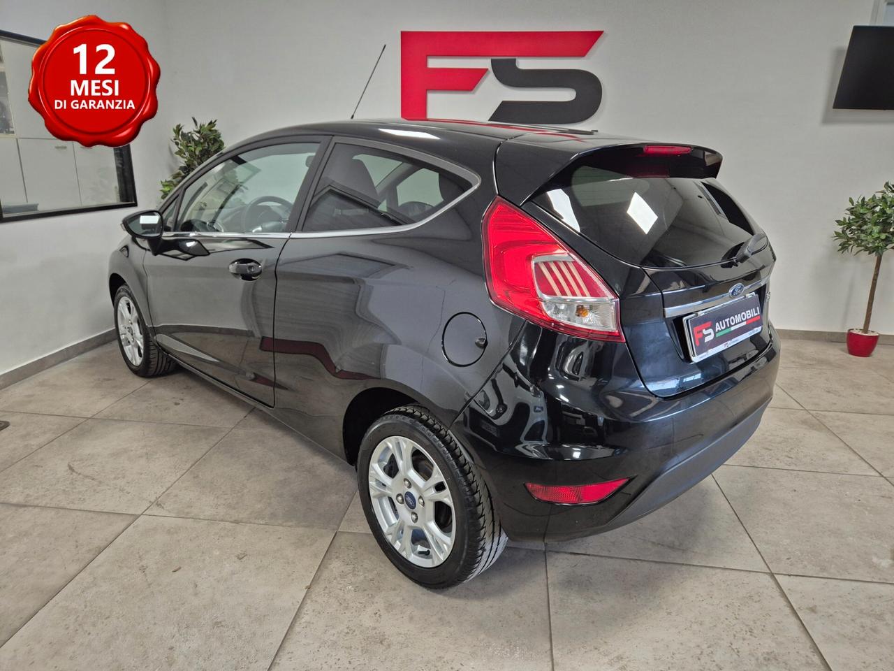 Ford Fiesta 1.4 - GPL Black & White Edition