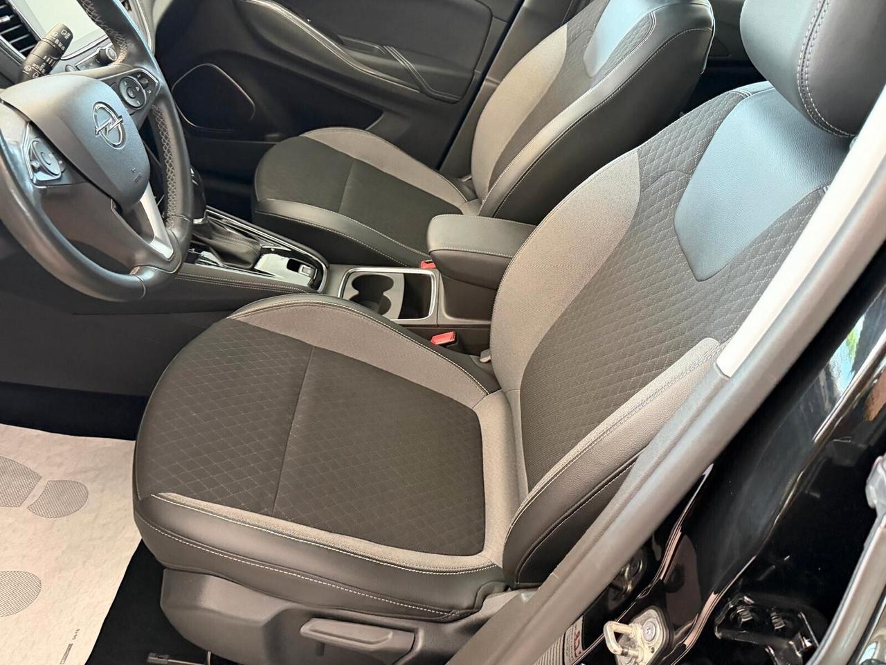 Opel Grandland 1.5 DIESEL 130 cv. Eat8 ELEGANCE (Nav)
