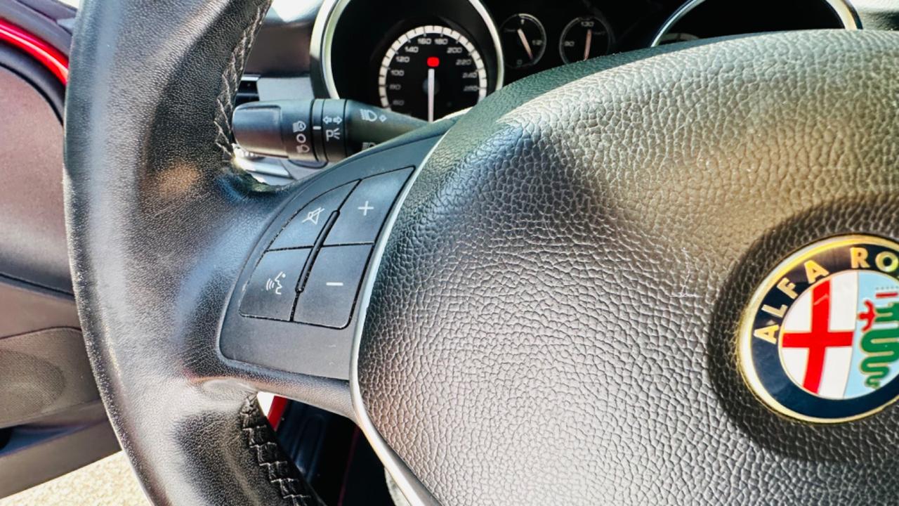 Alfa Romeo Giulietta 1.6 JTDm-2 120 CV.euro6b.o.k. neopatentati