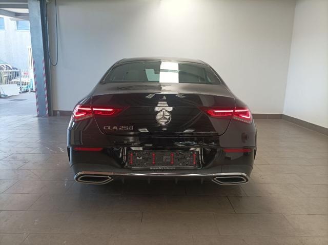 MERCEDES-BENZ CLA 250 Automatic Premium