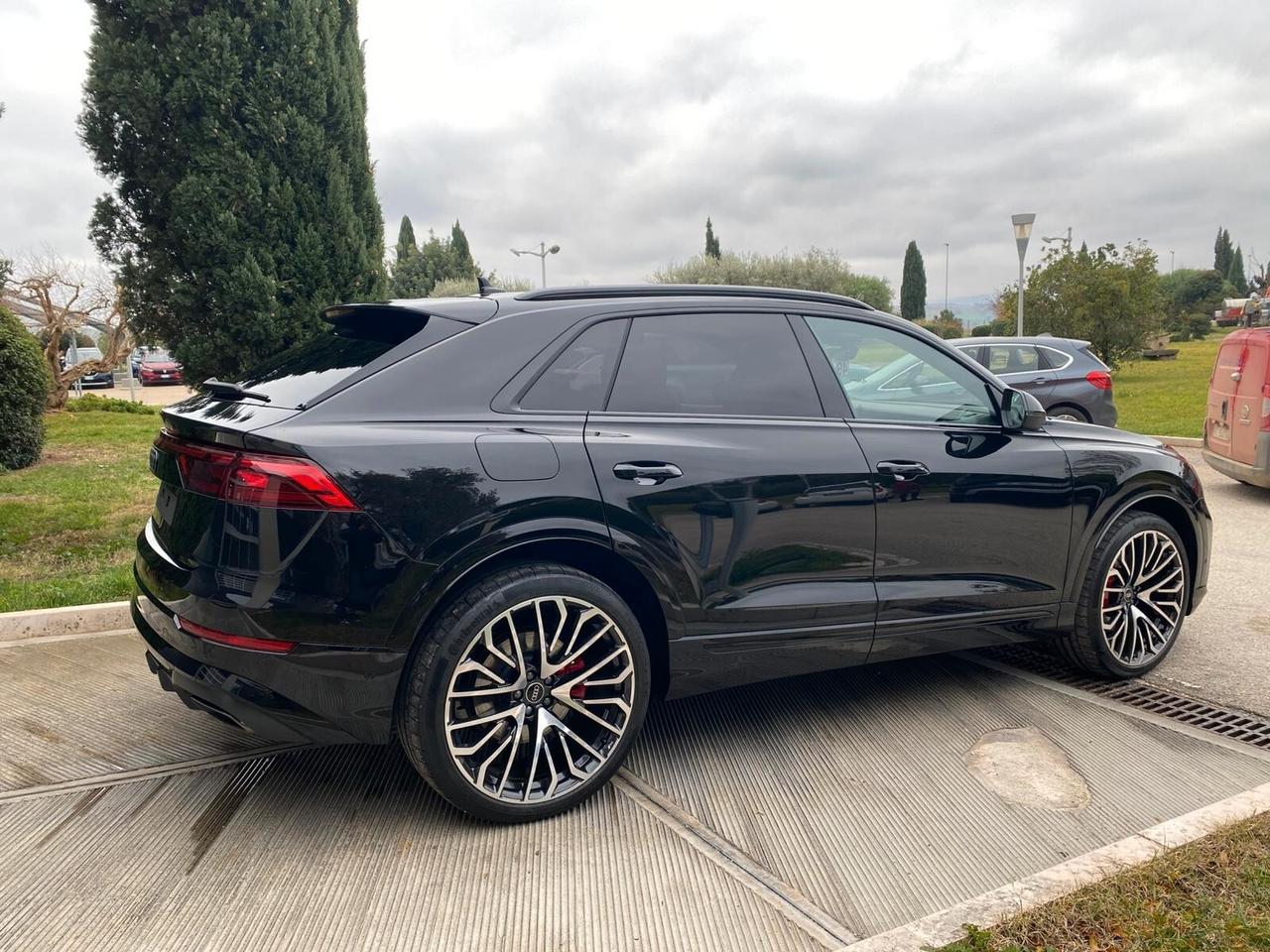 Audi Q8 SUV 50 TDI 286 CV quattro tiptronic S line edition FULL