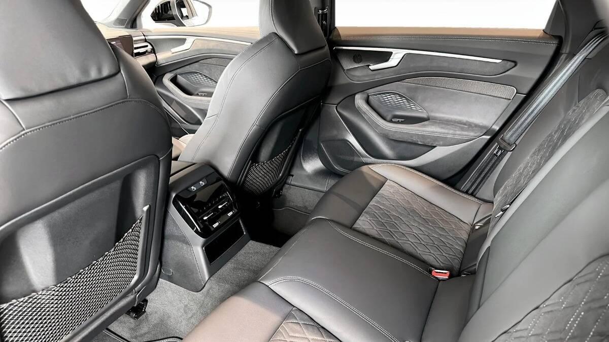 Audi A6 TDI 204cv S line Quattro-Ed.One-Gancio-21