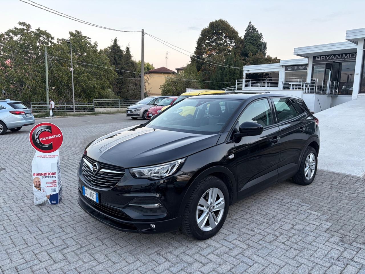 Opel Grandland X 1.5 diesel Ecotec Start&Stop aut. Business Ed.