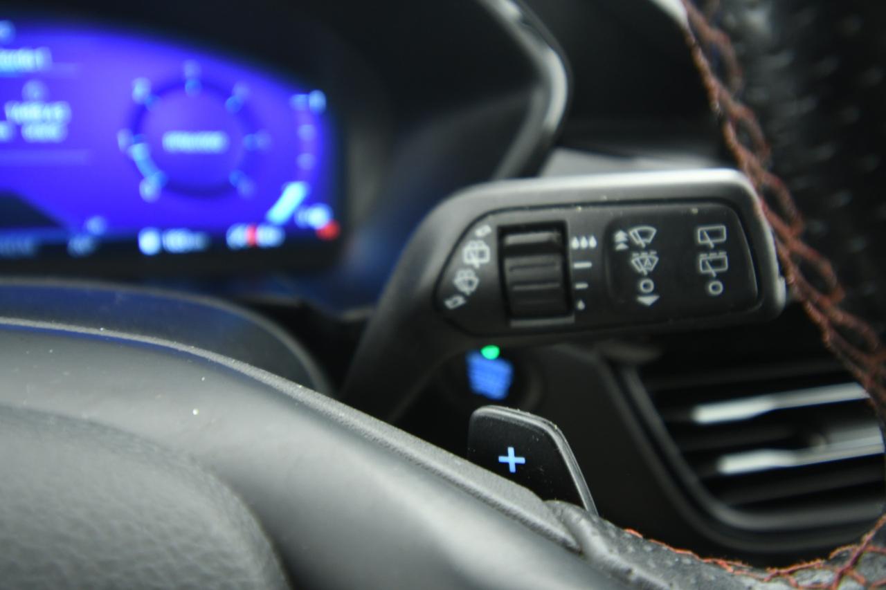 FORD Kuga 1.5 ecoblue ST-Line X 2wd 120cv auto NEOPATENTATI+CAMERA+PELLE