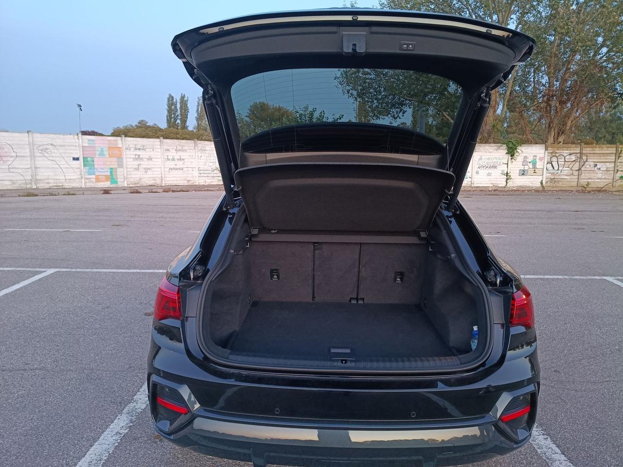 Audi Q3 Business Plus 2.0 35 TDI #50806