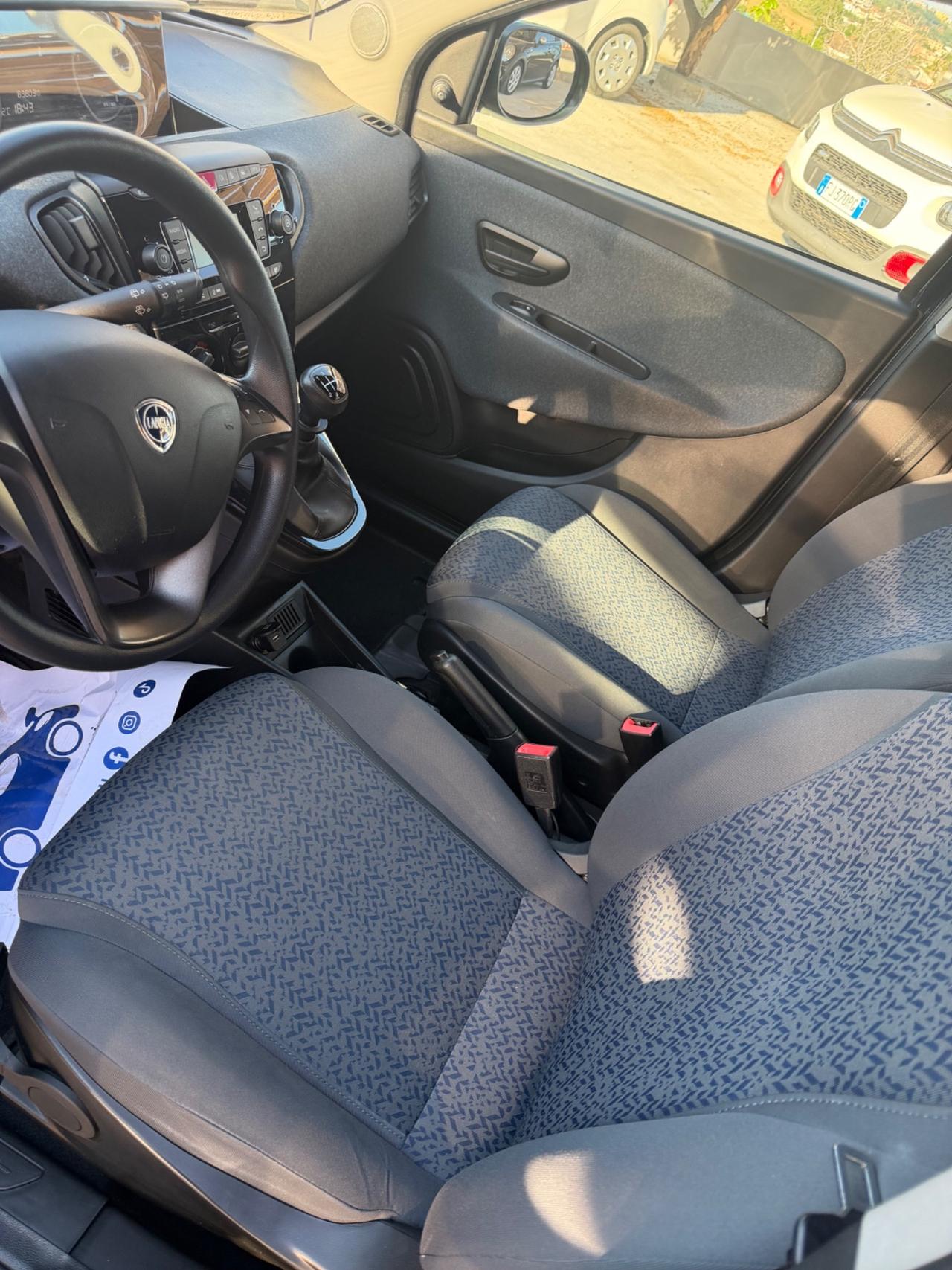 Lancia Ypsilon Ecochic
