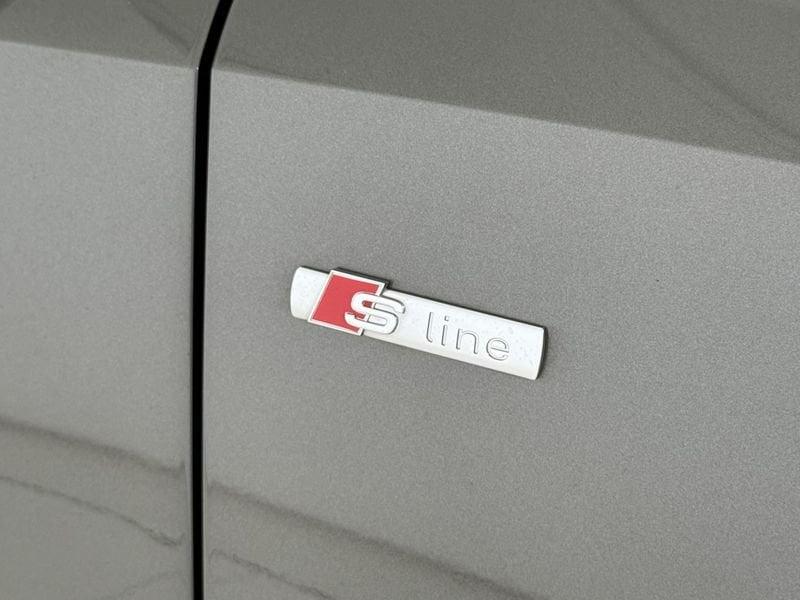 Audi Q3 45 TFSI e S tronic S Line Edition