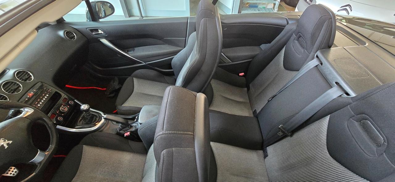 Peugeot 308 1.6 e-HDi 115CV cabrio