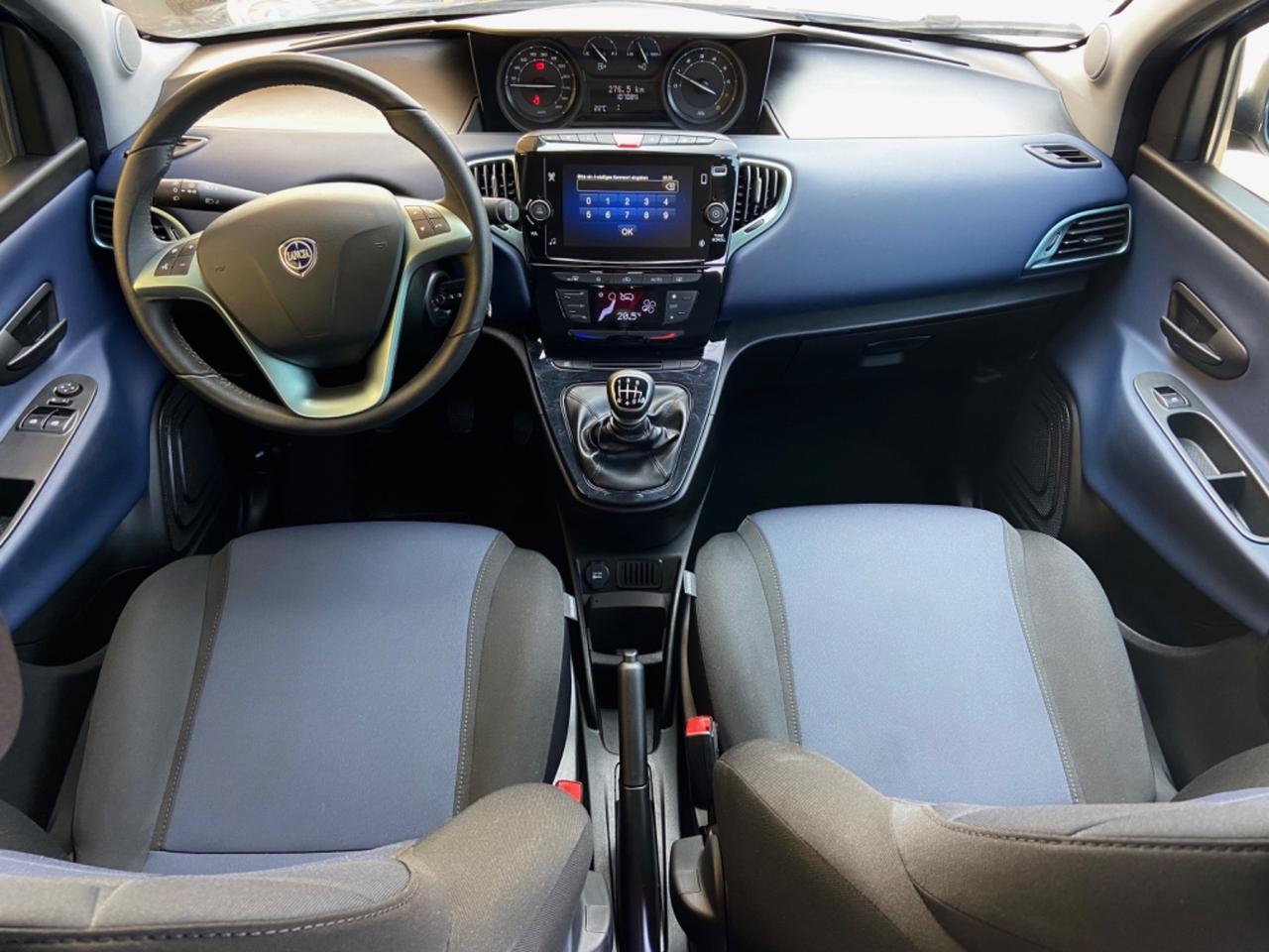 Lancia Ypsilon 1.0 FireFly 70Cv 5 Posti Hybrid Platino