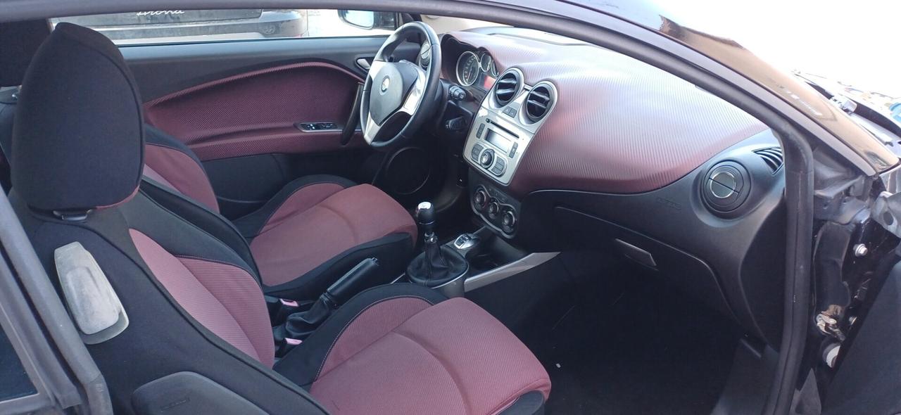 Alfa Romeo MiTo 1.4 105 CV M.air S&S Distinctive Sport Pack