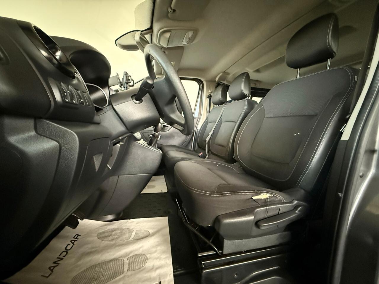 Nissan NV300 27 2.0 dCi 170CV aut. PC-TN 9 posti