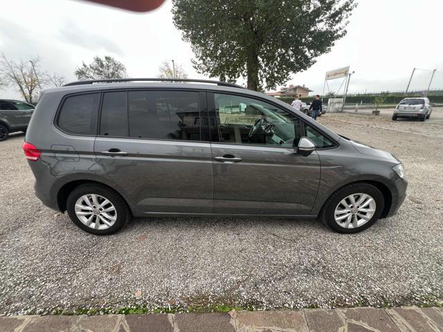 VOLKSWAGEN Touran 1.6 TDI 115 CV SCR DSG Executive BlueMotion Tech.