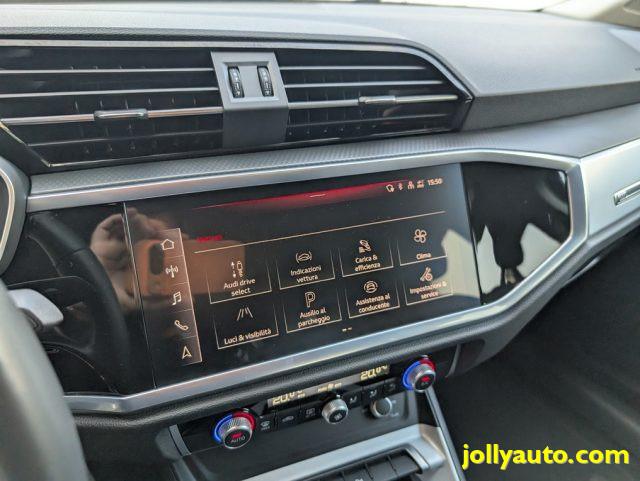 AUDI Q3 45 TFSI e S tronic Business Plug in Hybrid