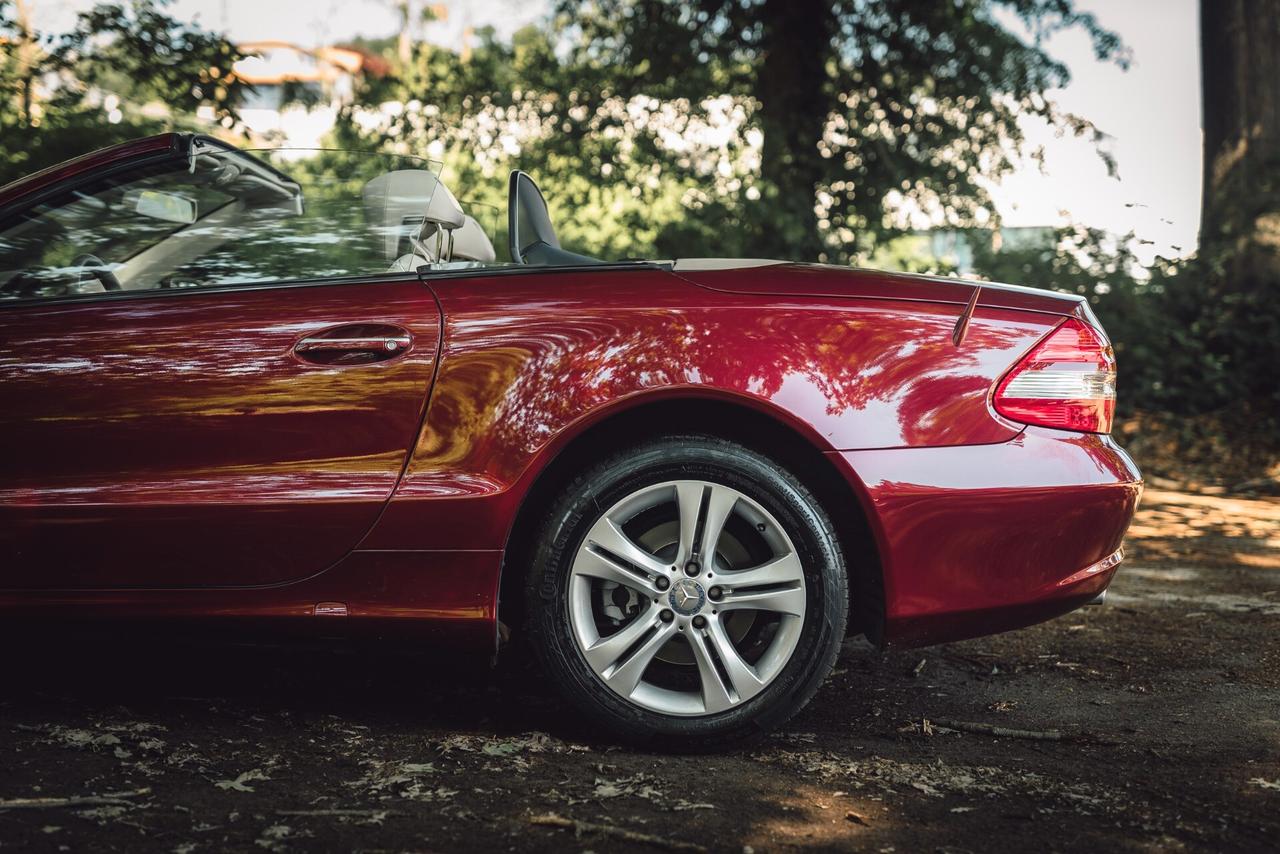 Mercedes SL 350 V6 315cv | 11 Tagliandi Mercedes | 31.000km