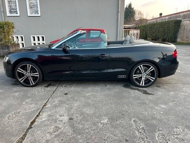 Audi A5 Cabrio 2.0 TDI F.AP. Ambiente