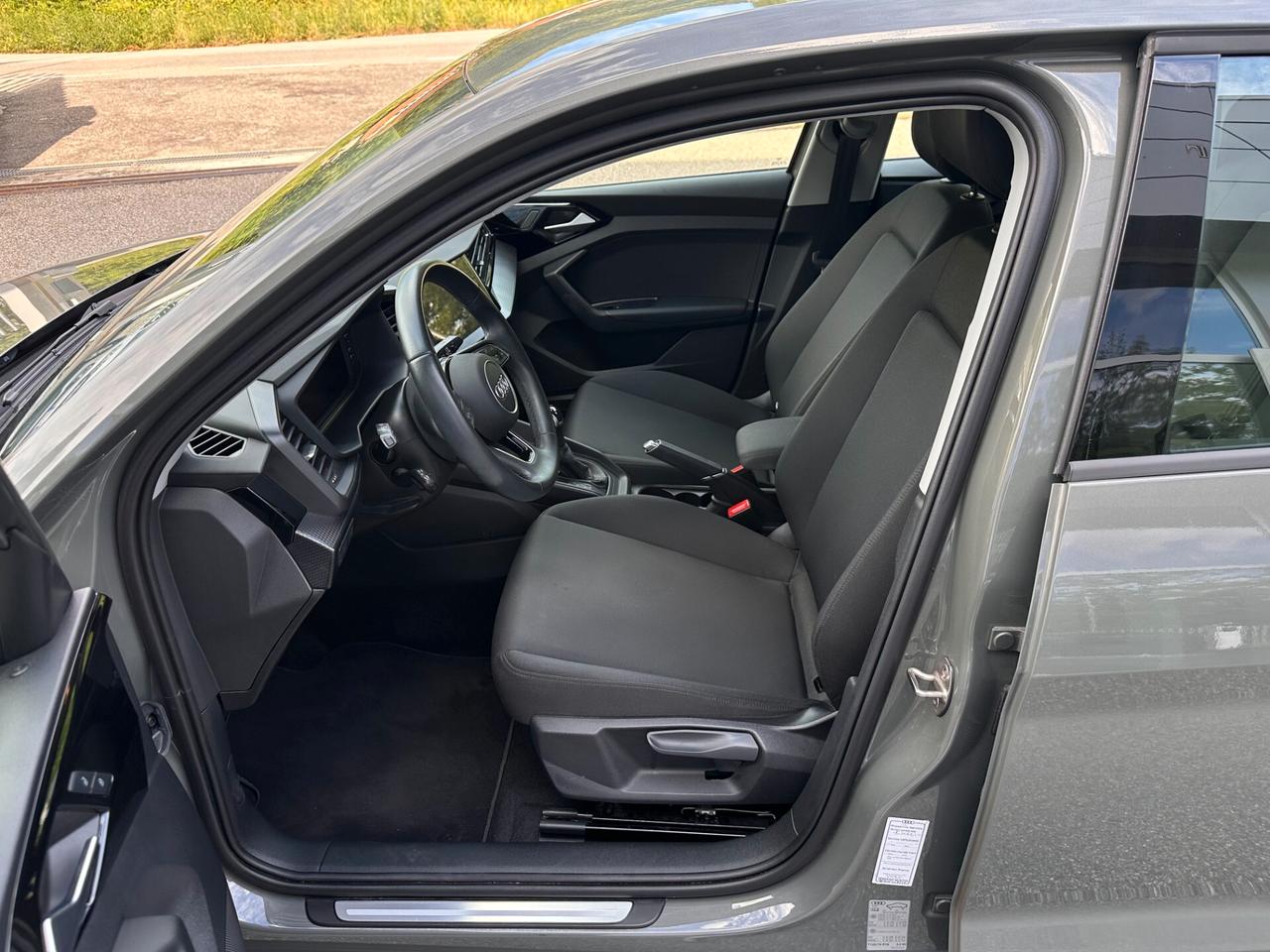 Audi A1 allstreet 30 TFSI S tronic Business