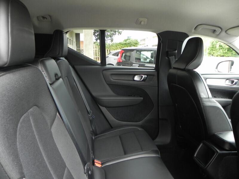 Volvo XC40 D3 AWD Geartronic Business Plus