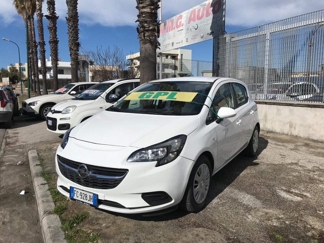 Opel Corsa 1.4 90CV GPL Tech 5 porte B-Color
