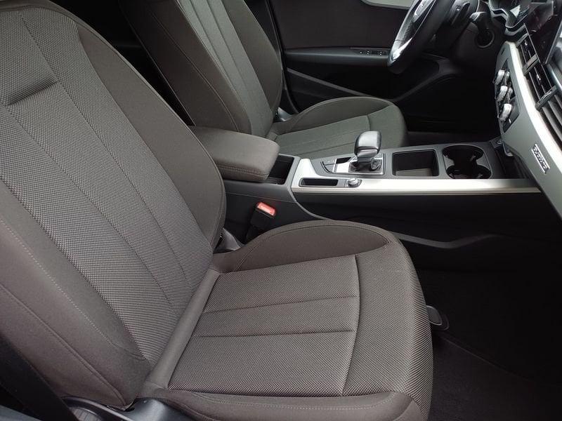 Audi A4 AVANT 40 2.0 TDI MHEV QUATTRO S TRONIC