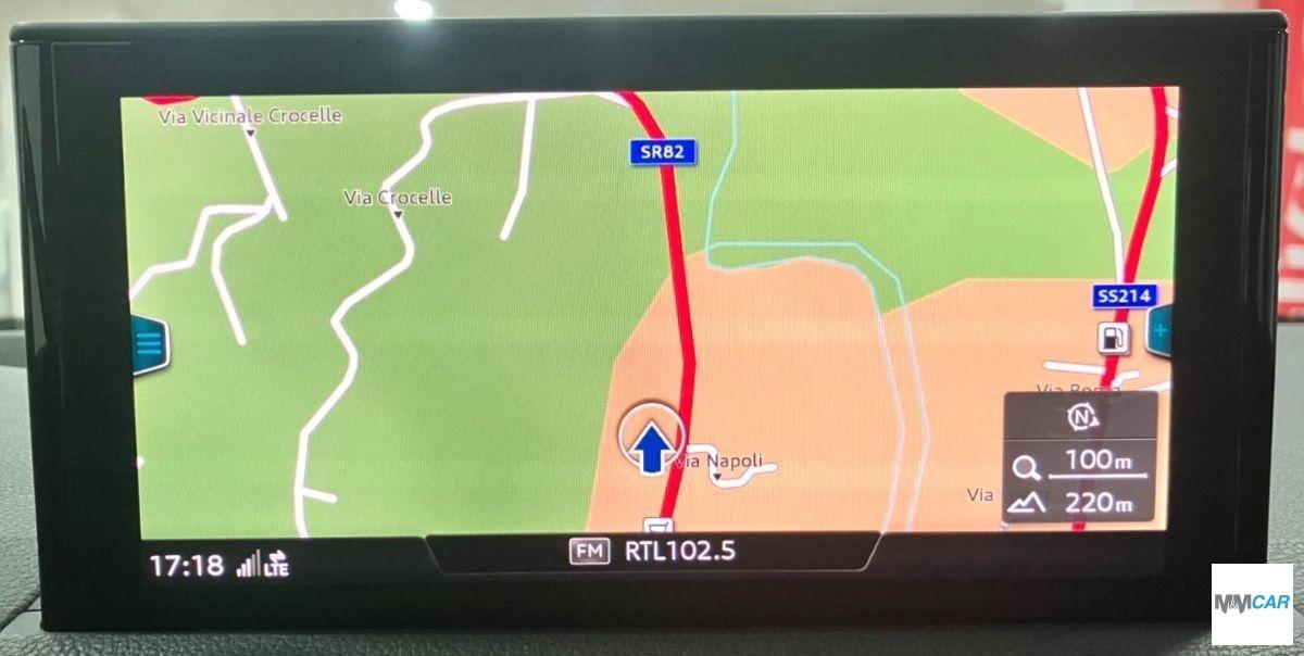 AUDI - Q2 - 30 TDI S tronic Business