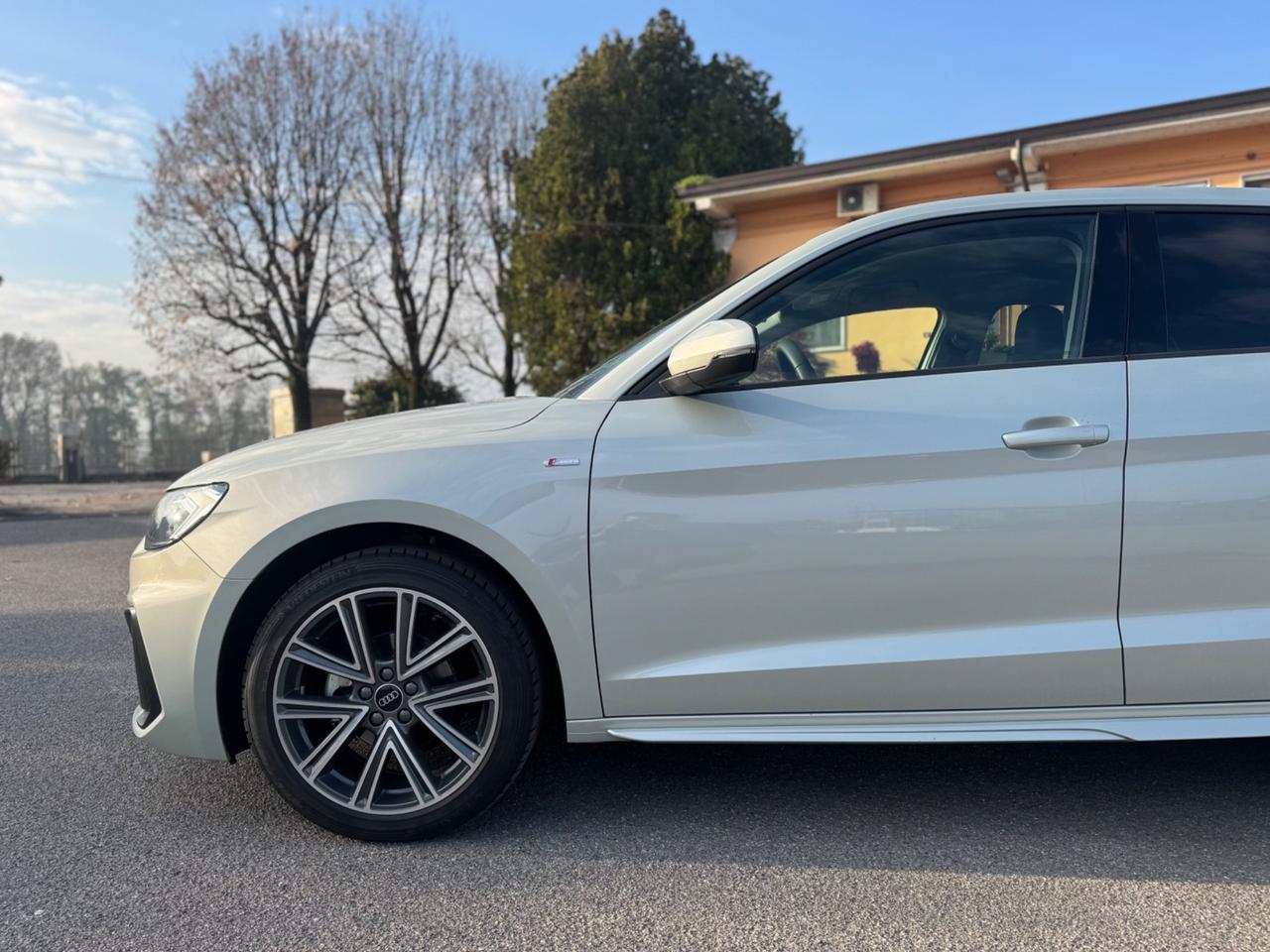 Audi A1 sportback 25 1.0 tfsi S-Line admired advanced s-tronic