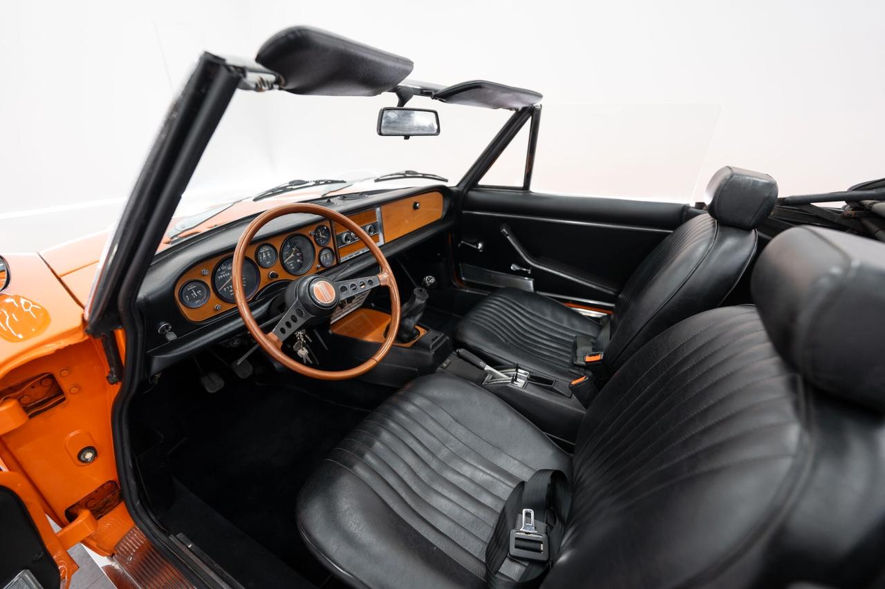 Fiat 124 Spider ASI