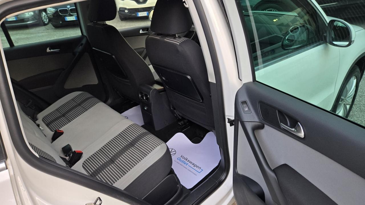 Volkswagen Tiguan 2.0 TDI DPF 4MOTION DSG Sport &