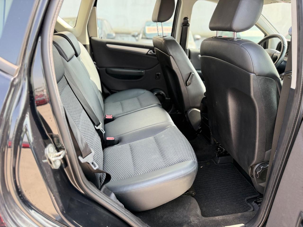 Mercedes-benz A 160 CDI BlueEFFICIENCY Avantgarde