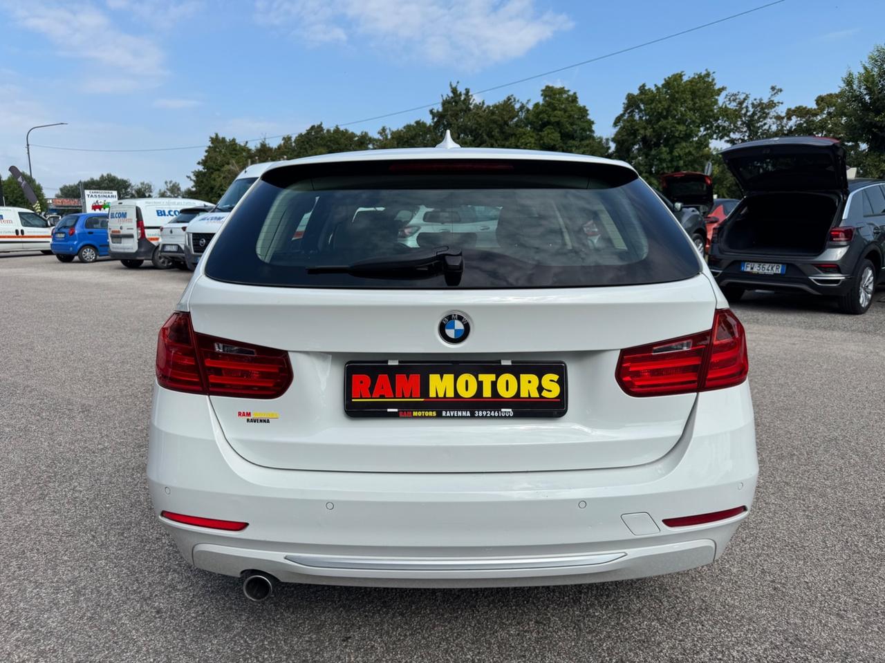 Bmw 320d 116cv Touring Modern NEOPATENTATI