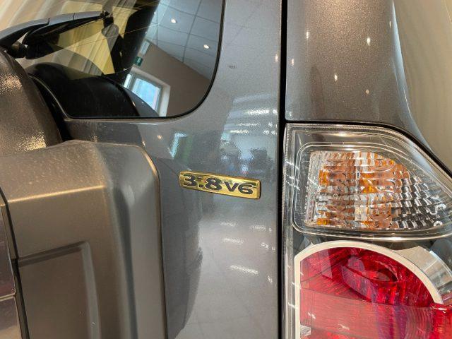 MITSUBISHI Pajero 3.8 4WD Gold Panorama Leder Alu
