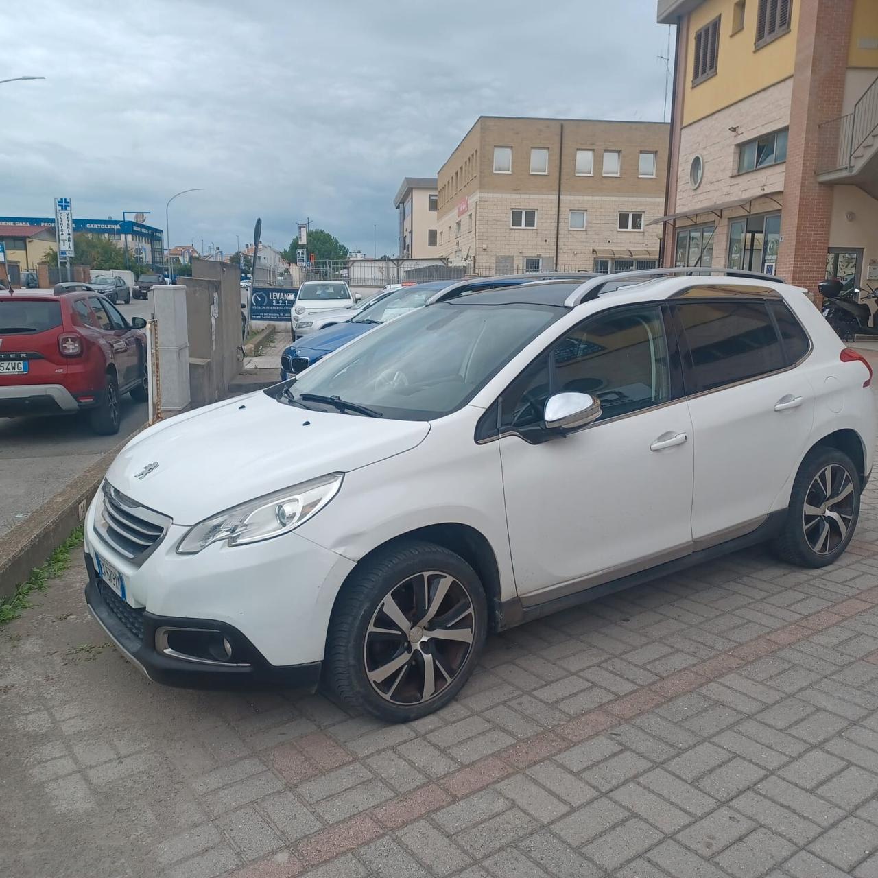 TETTO PANORAMICO PEUGEOT 2008 1.6 FULL OPTIONAL