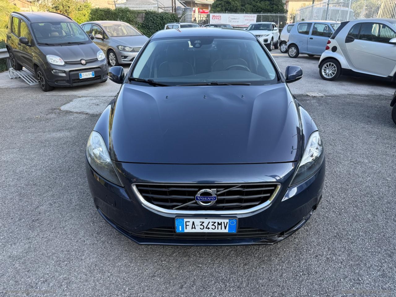 VOLVO V40 D2 1.6 Momentum