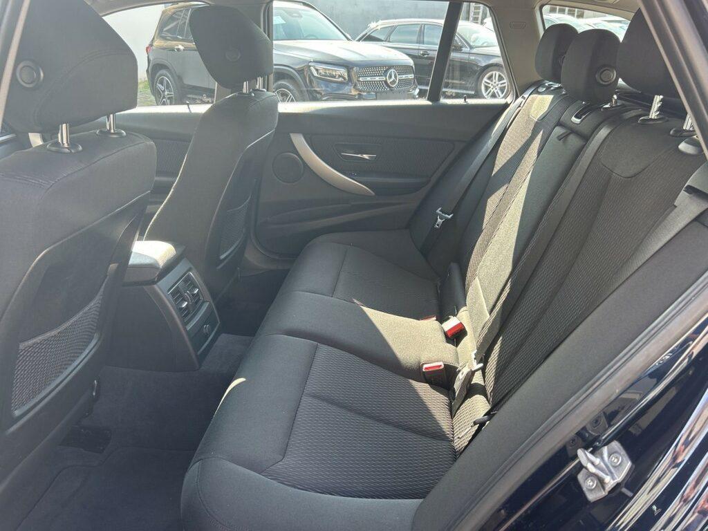 BMW Serie 3 Touring 318 d Steptronic