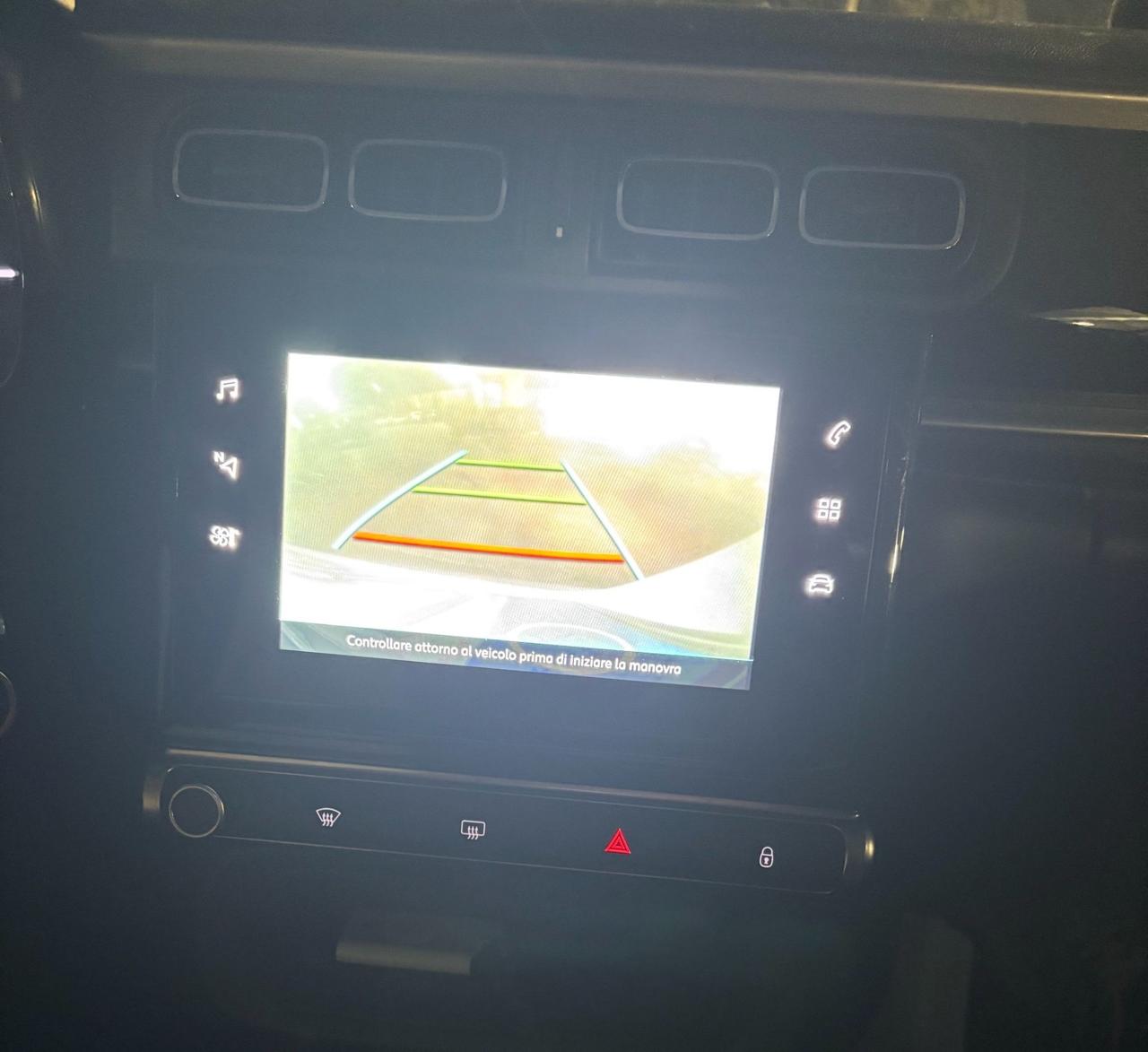 Citroen C3 83cv Benzina 5 porte Shine Navi bicolor pdc