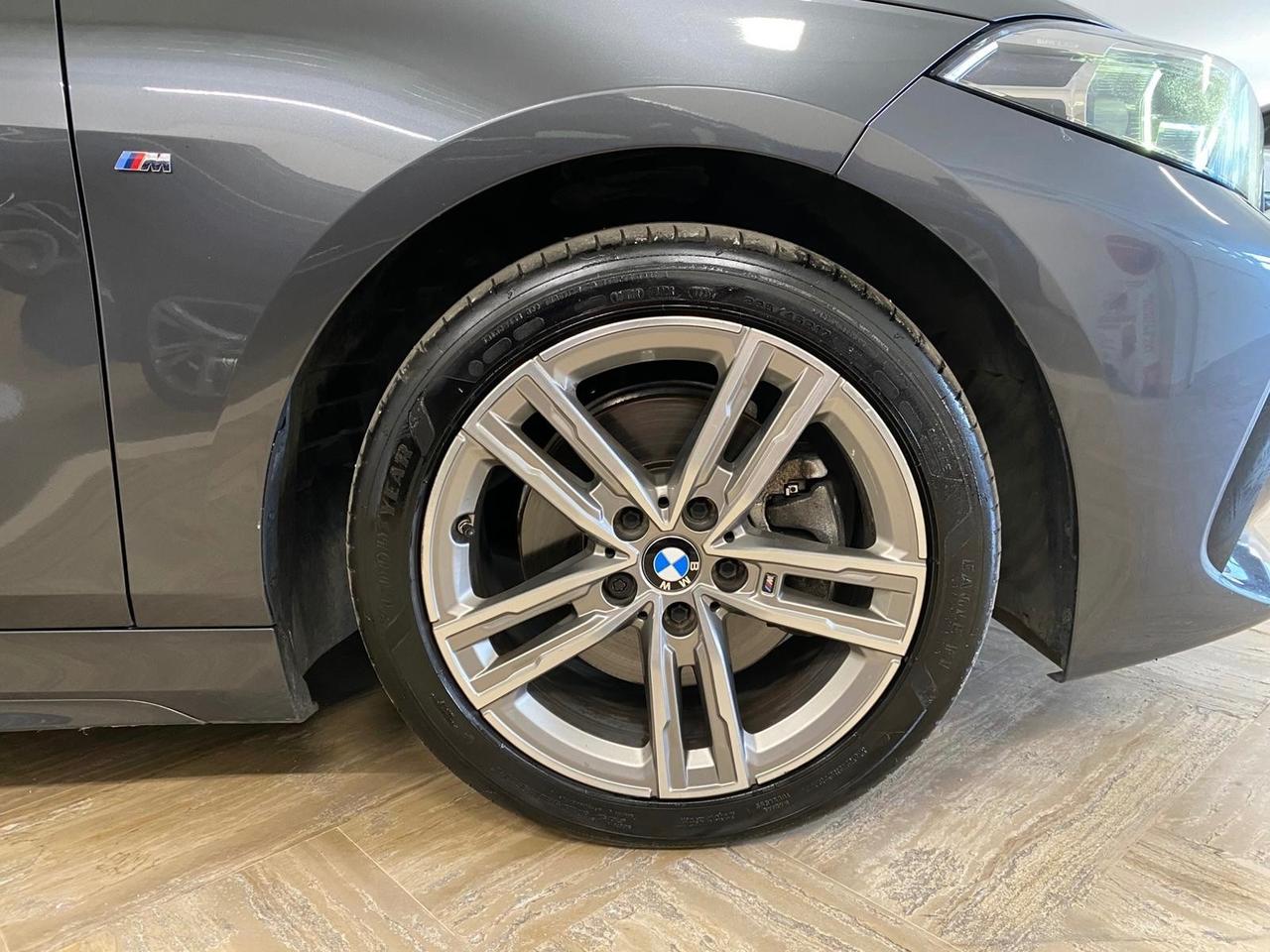 BMW 118 D MSPORT Navy 2021