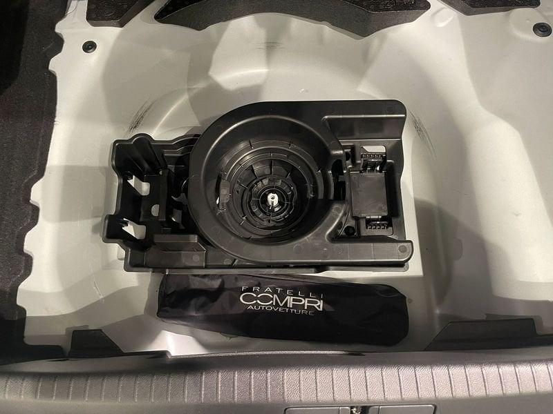 Lancia Ypsilon Ypsilon Hybrid e-DCT