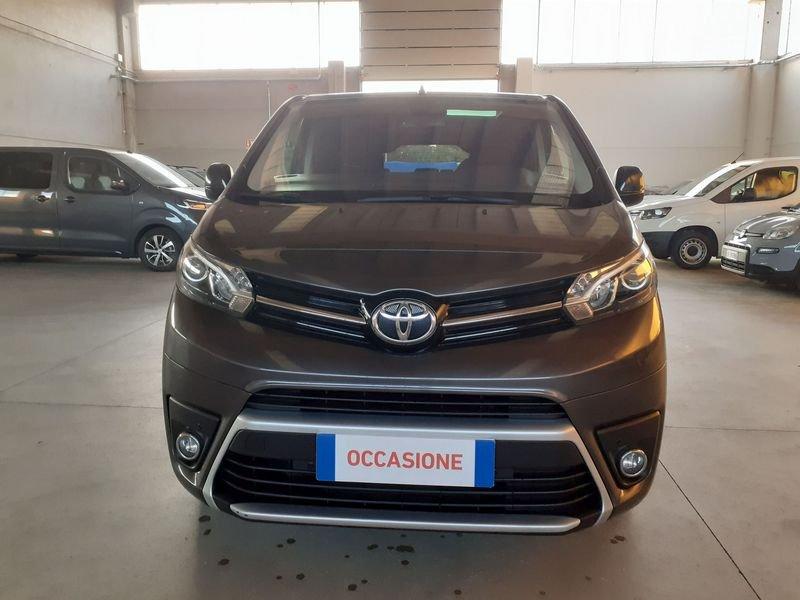 Toyota Proace Verso Proace Verso 2.0D 180 CV L1 D Black Edition per commercianti