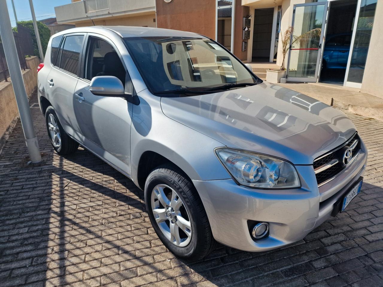 Toyota RAV 4 RAV4 Crossover 2.2 D-4D 150 CV DPF Luxury