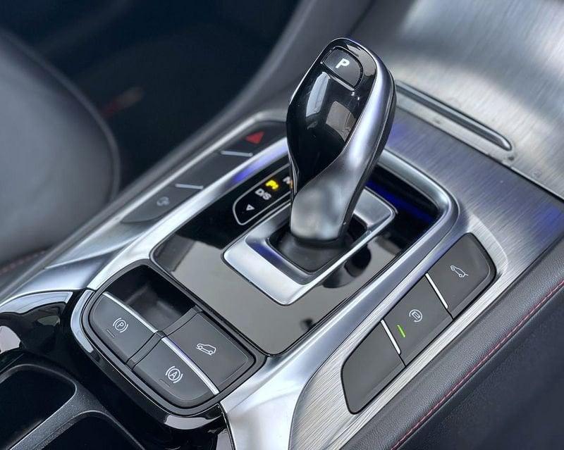 MG HS MG 1.5 T LUXURY