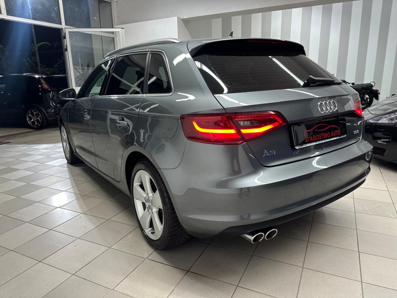 Audi A3 SPB 2.0TDI 150cv S tronic Full optional