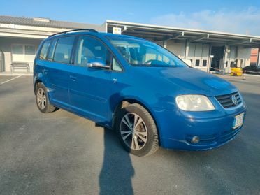 Volkswagen Touran 1.9 TDI 101CV Highline 7 posti